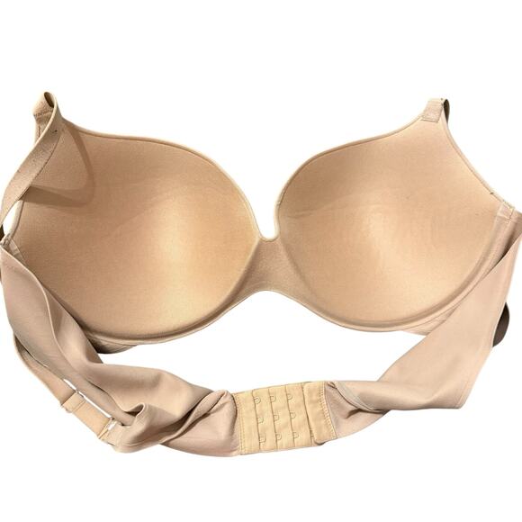 Victoria's Secret Cream Bra - Picture 4 of 7